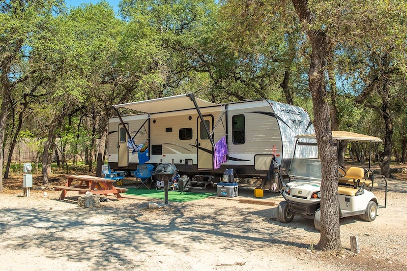 Premium Back-In RV Site-4
